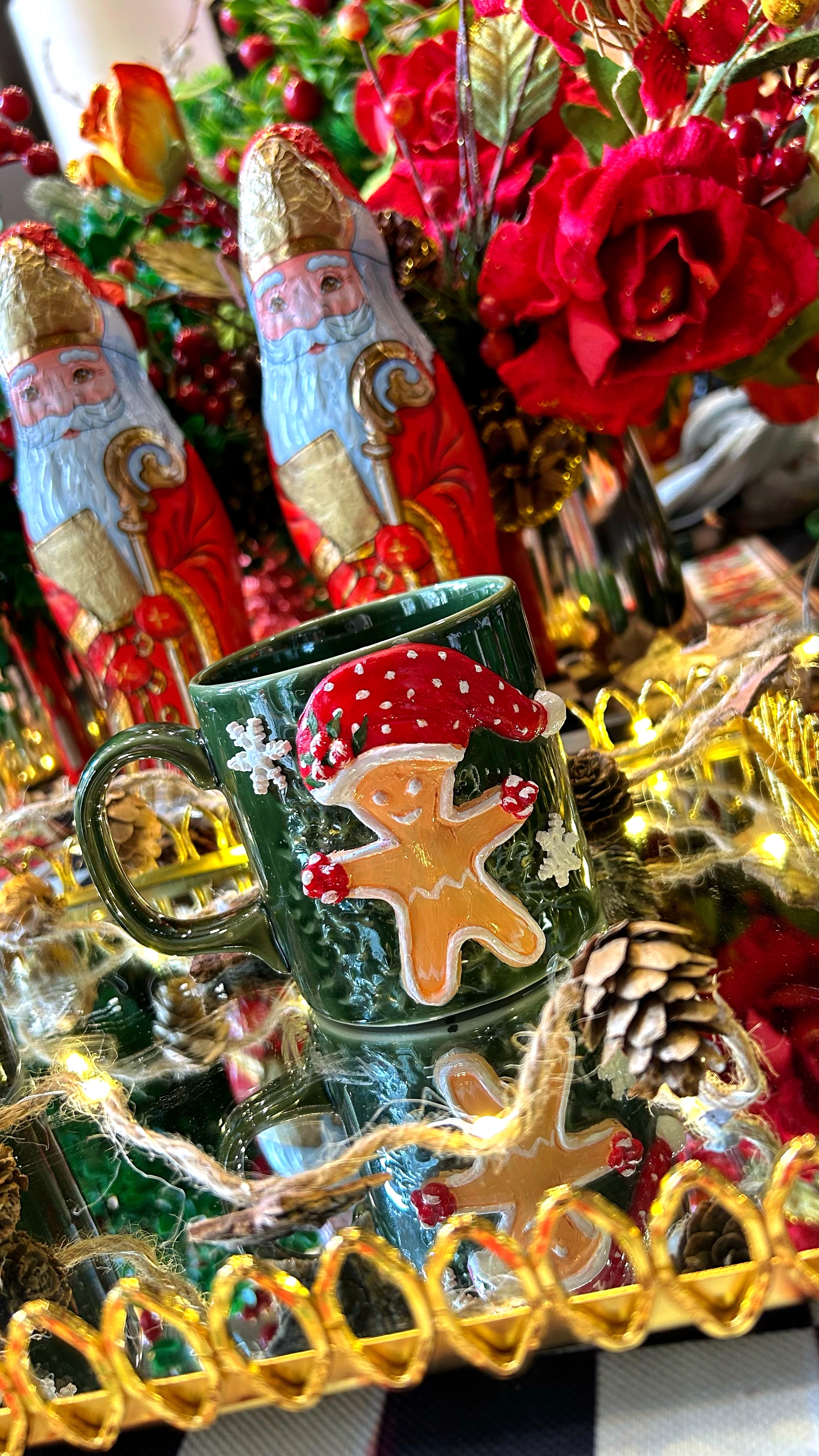 GINGERBREAD MUG